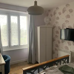3* Couette-café Webb's Of